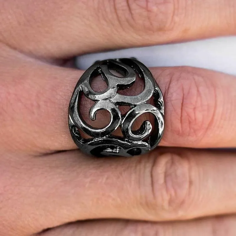 Bel Air Black Ring